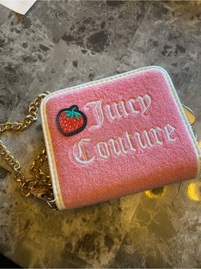 Juicy Couture Light Pink Zip Wallet with Gold Logo